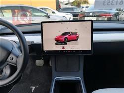 تسلا موديل 3